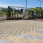 Casa Roua 3*