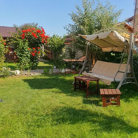 Casa Roua 3*