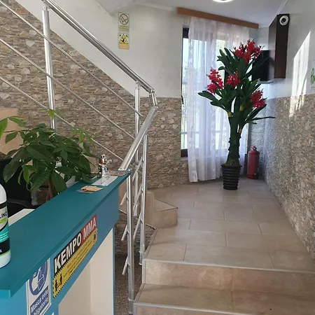 Casa Roua Pensión 3*