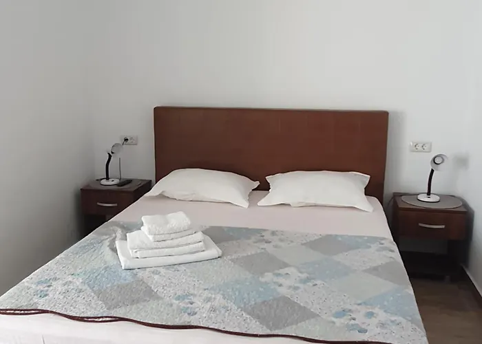 ゲストハウス Casa Roua